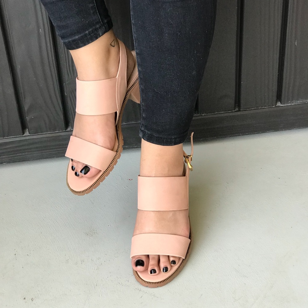Blush Comfortable Block Heel Rugged Sole Sandals - Picture 5 of 8